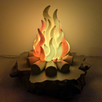 Lumină de noapte tip foc de tabără decorativă
